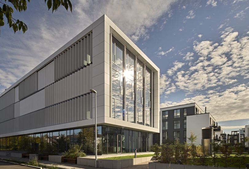 Powercloud, Achern, Aluverbundfassade