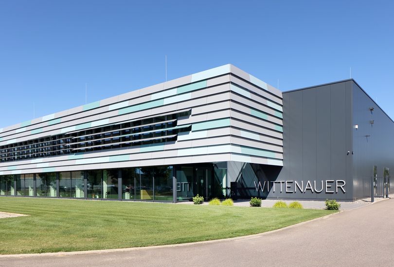 Wittenauer, Sasbach, Metallfassade, Alu-Lamellenfassade