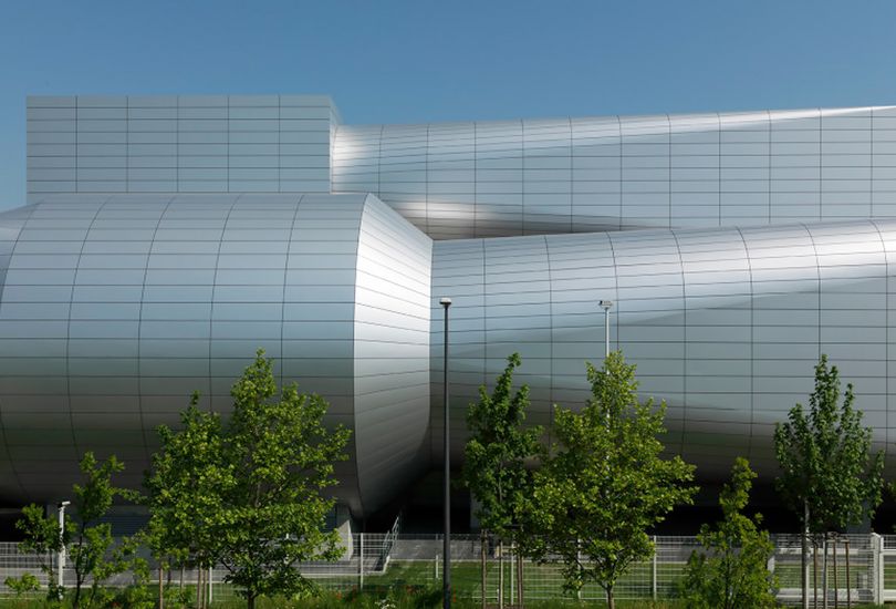 Windkanal, BMW, München, Foliendach, Dacheinzelhalter, aufgeständert, Metalldach
