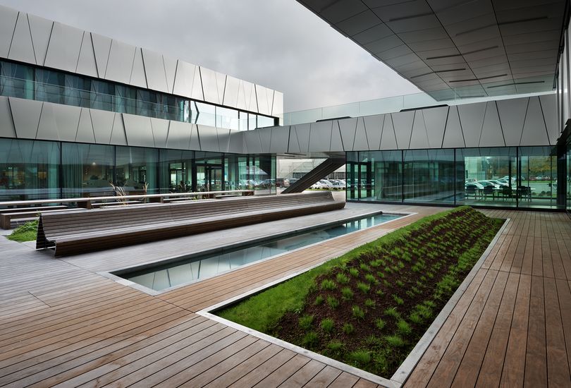 AUMA Müllheim, Metallfassade, Verbundalu, Reynobond, Arconic GmbH