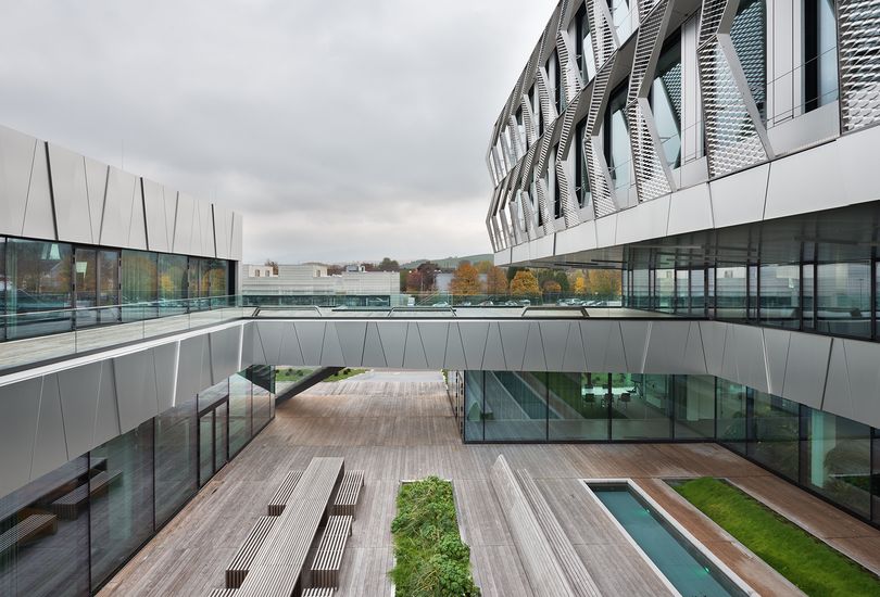 AUMA Müllheim, Metallfassade, Verbundalu, Reynobond, Arconic GmbH