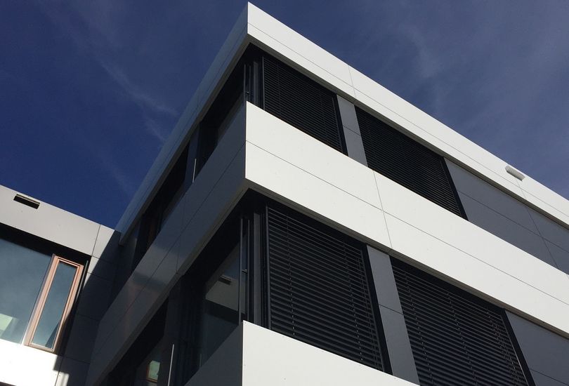 Hiwin, Offenburg, Metallfassade, Verbundalu, Alucobond, 3 A Composites GmbH