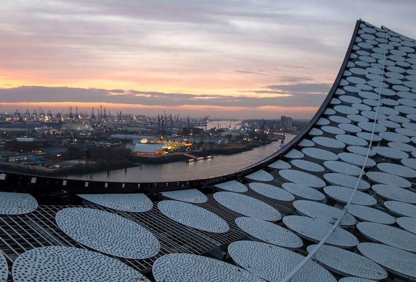 Elbphilharmonie, Elphi, Hamburg, Dach, Pailetten, Foliendach, Dacheinzelhalter, Patent, Pins