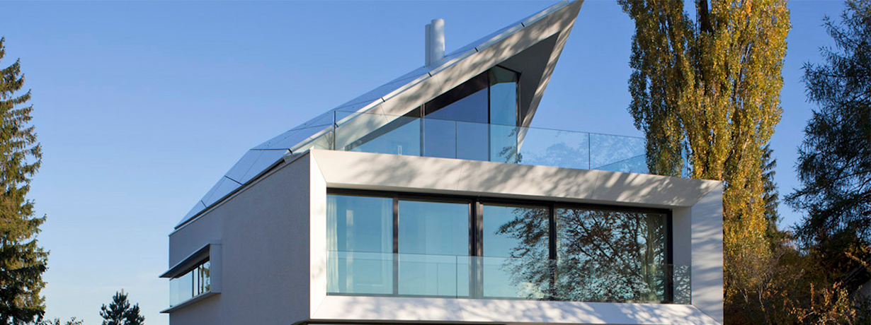 Ansicht Foliendach mit aufgeständerten Alucondplatten Wohnhaus Wohnhaus G